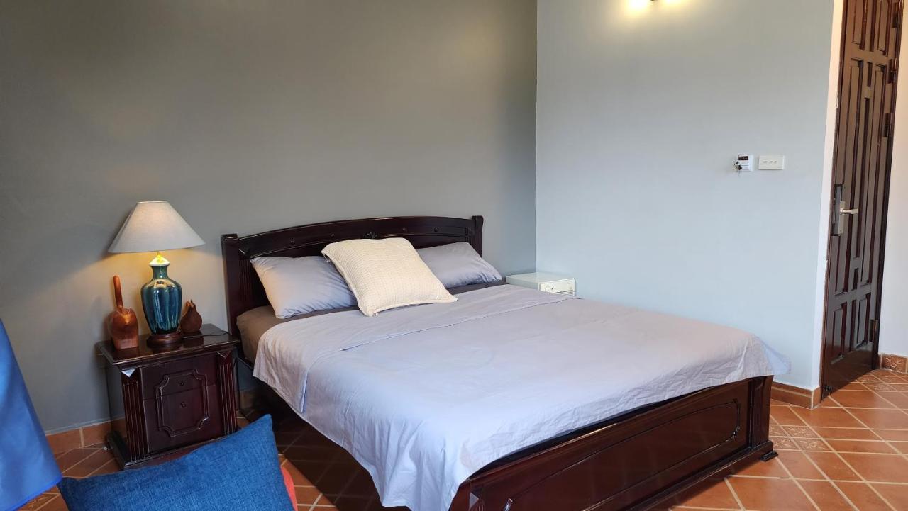 T Home Balcony Homestay Hanoi Esterno foto