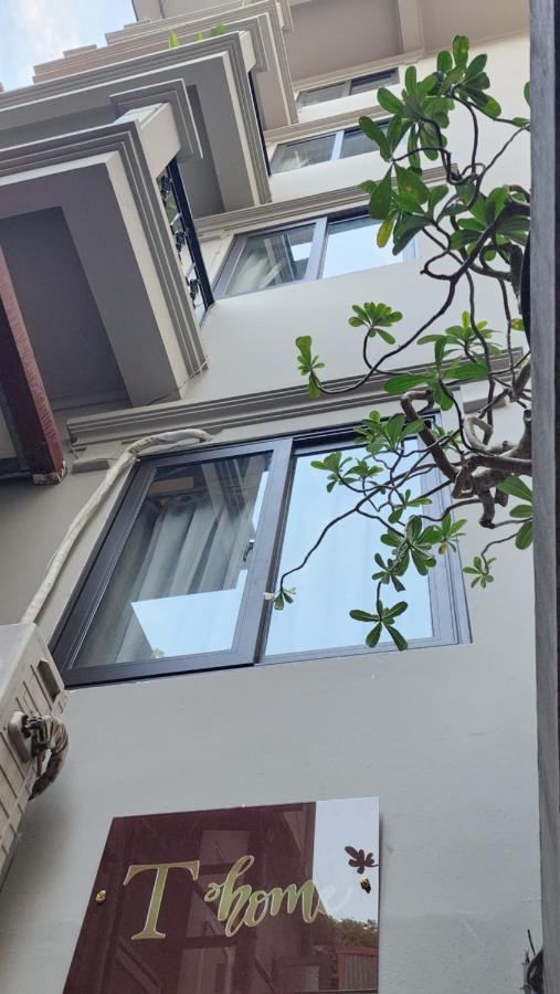 T Home Balcony Homestay Hanoi Esterno foto